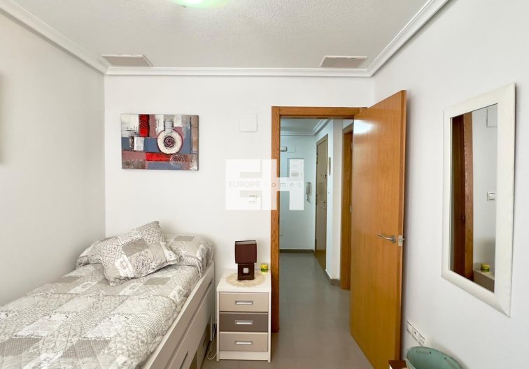 Segunda mano - Apartamento  - Torrevieja