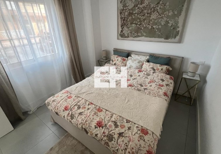 Revente - Appartement - Torrevieja - Zona Los Frutales