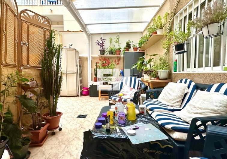 Resale - Apartment - Torrevieja - Centro