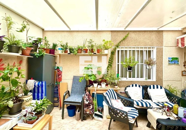 Resale - Apartment - Torrevieja - Centro