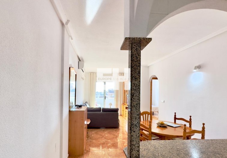 Segunda mano - Apartamento  - Torrevieja - Centro