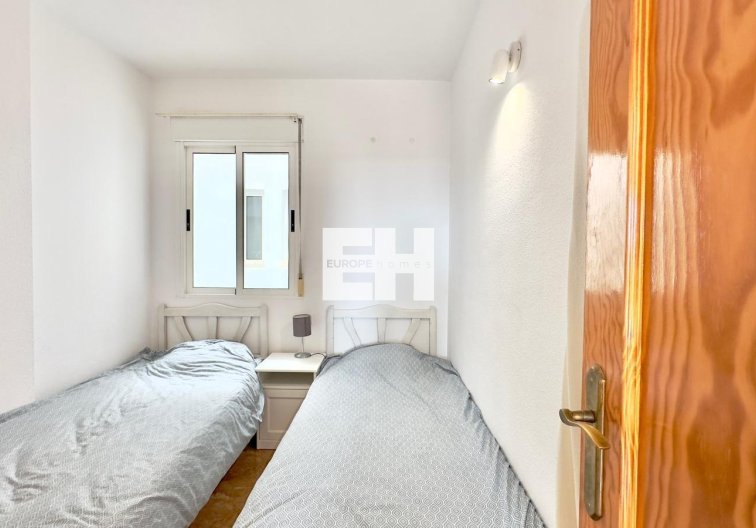 Segunda mano - Apartamento  - Torrevieja - Centro