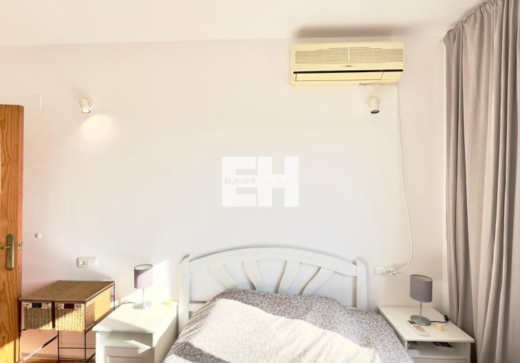 Segunda mano - Apartamento  - Torrevieja - Centro