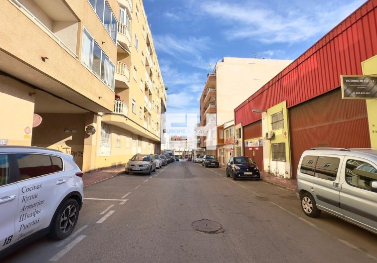 Segunda mano - Apartamento  - Torrevieja - Centro