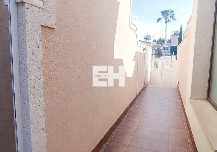 Resale - town house - Torrevieja - Los Altos