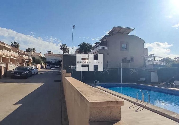 Resale - town house - Torrevieja - Los Altos
