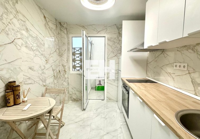 Segunda mano - Apartamento  - Torrevieja - Playa del Cura