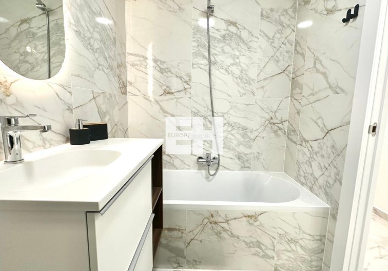 Segunda mano - Apartamento  - Torrevieja - Playa del Cura