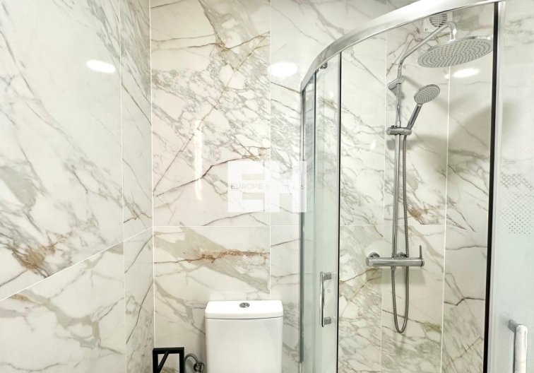 Segunda mano - Apartamento  - Torrevieja - Playa del Cura