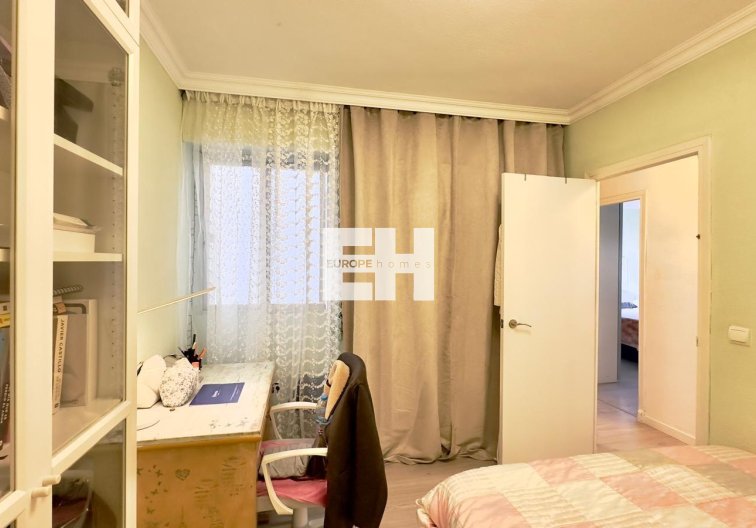 Resale - Apartment - Torrevieja - Centro