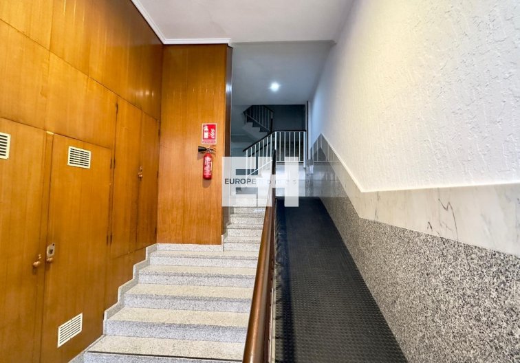 Resale - Apartment - Torrevieja - Centro