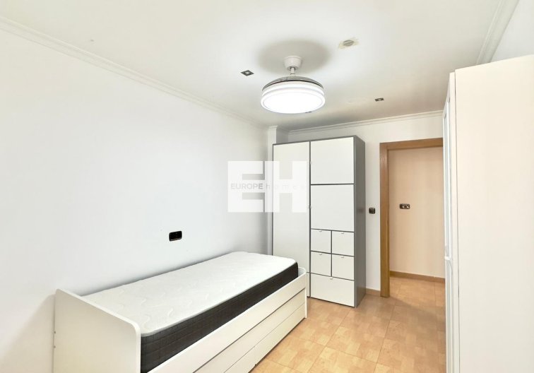 Segunda mano - Apartamento  - Torrevieja - Centro