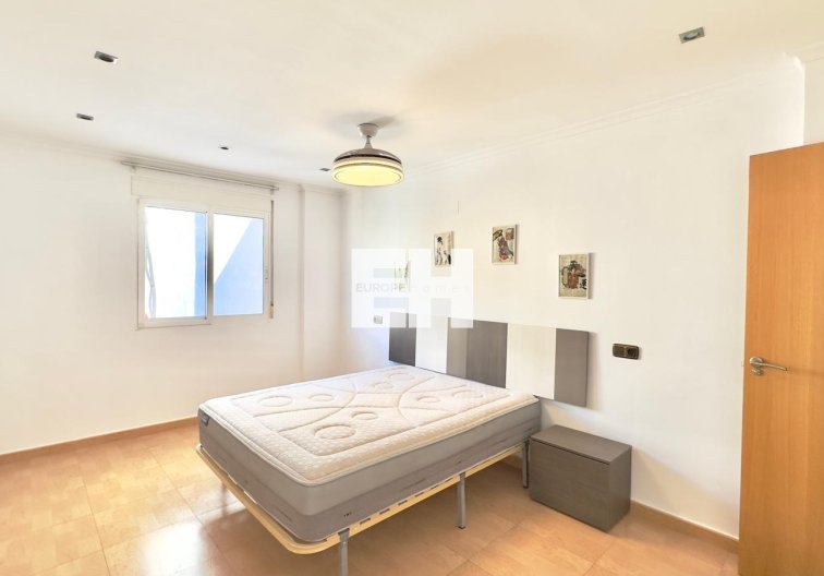 Segunda mano - Apartamento  - Torrevieja - Centro