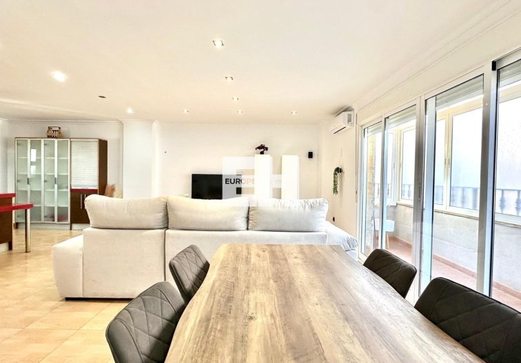 Segunda mano - Apartamento  - Torrevieja - Centro