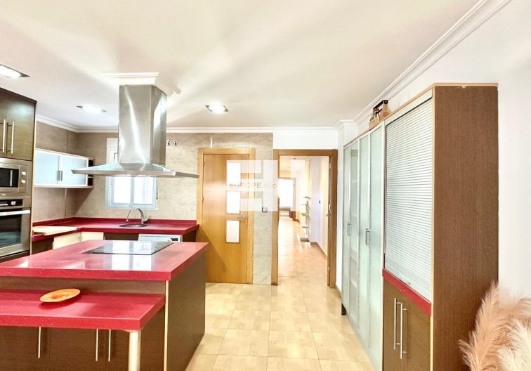 Segunda mano - Apartamento  - Torrevieja - Centro