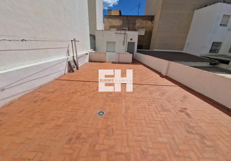 Herverkoop - town house - Torrevieja