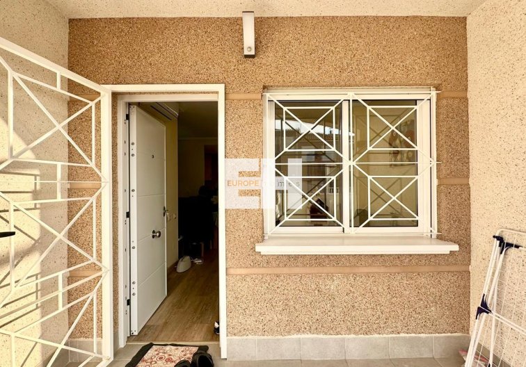 Segunda mano - Bungalow - Torrevieja - Torreblanca