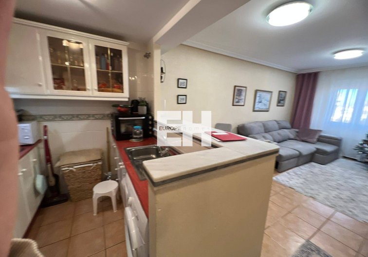 Segunda mano - Apartamento  - Torrevieja - Aguas Nuevas