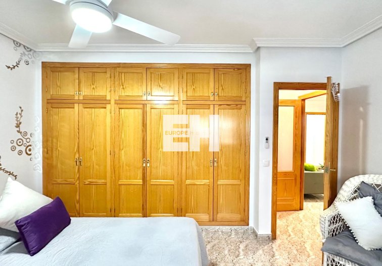 Segunda mano - Apartamento  - Torrevieja - Centro