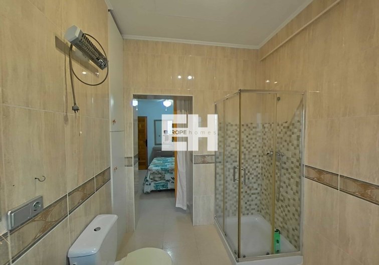 Resale - villa - Torrevieja - San Luis