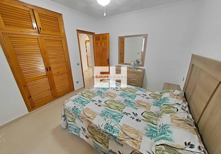Resale - villa - Torrevieja - San Luis