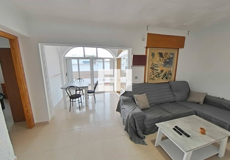 Resale - villa - Torrevieja - San Luis