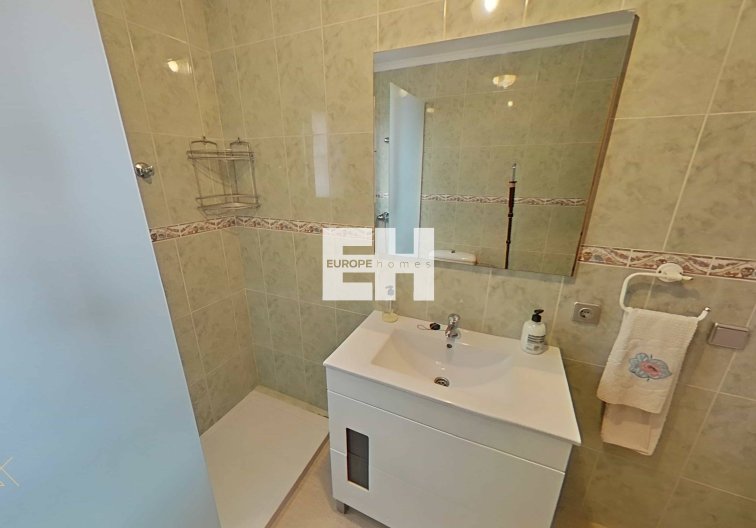 Resale - villa - Torrevieja - San Luis