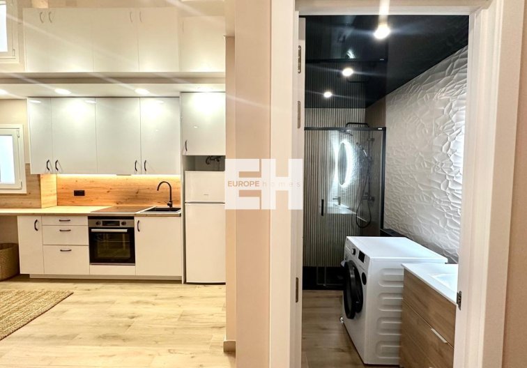 Resale - Apartment - Torrevieja - Centro