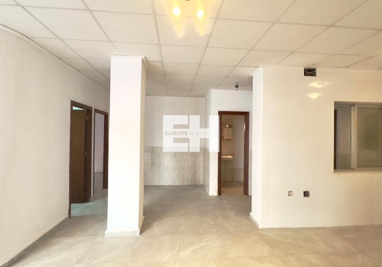 Segunda mano - Apartamento  - Torrevieja - Centro