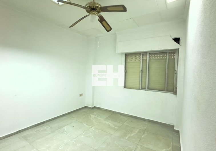 Segunda mano - Apartamento  - Torrevieja - Centro