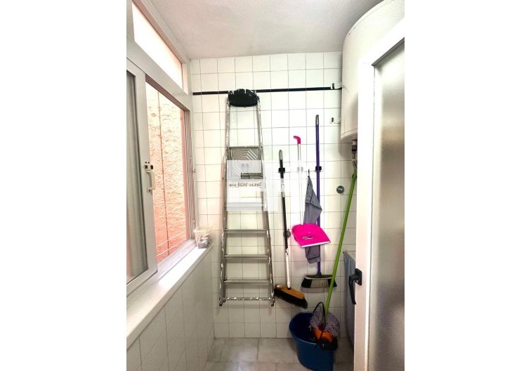 Segunda mano - Apartamento  - Torrevieja - Centro