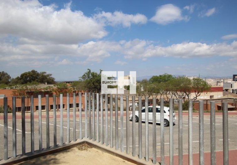 Resale - town house - Guardamar del Segura - Centro