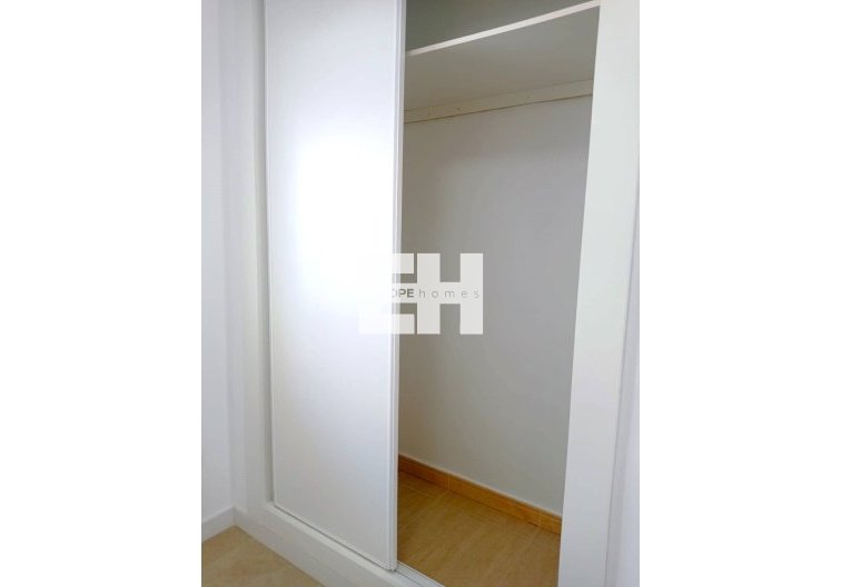 Resale - town house - Pilar de la Horadada