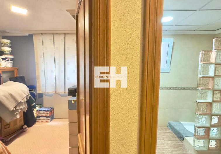 Resale - Apartment - Torrevieja