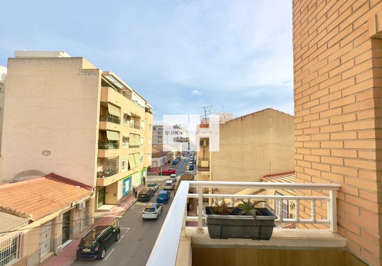 Resale - Apartment - Torrevieja