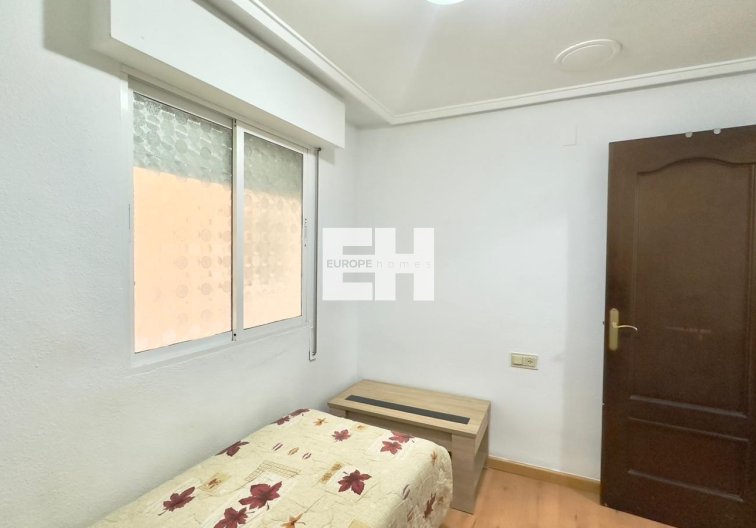 Resale - Apartment - Torrevieja