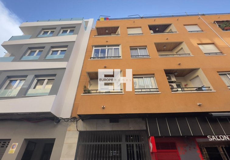 Resale - Apartment - Torrevieja