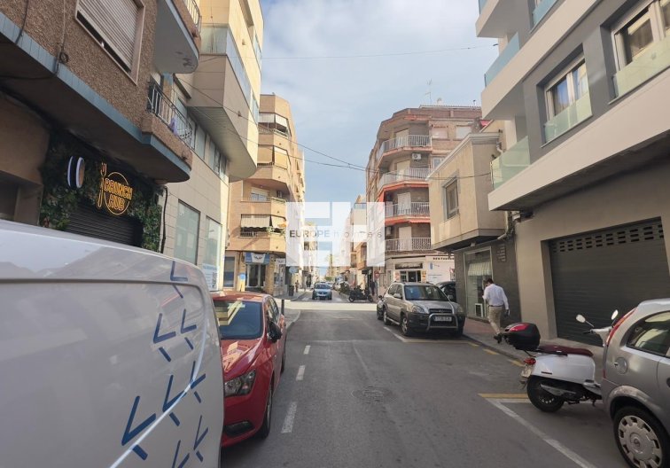 Resale - Apartment - Torrevieja