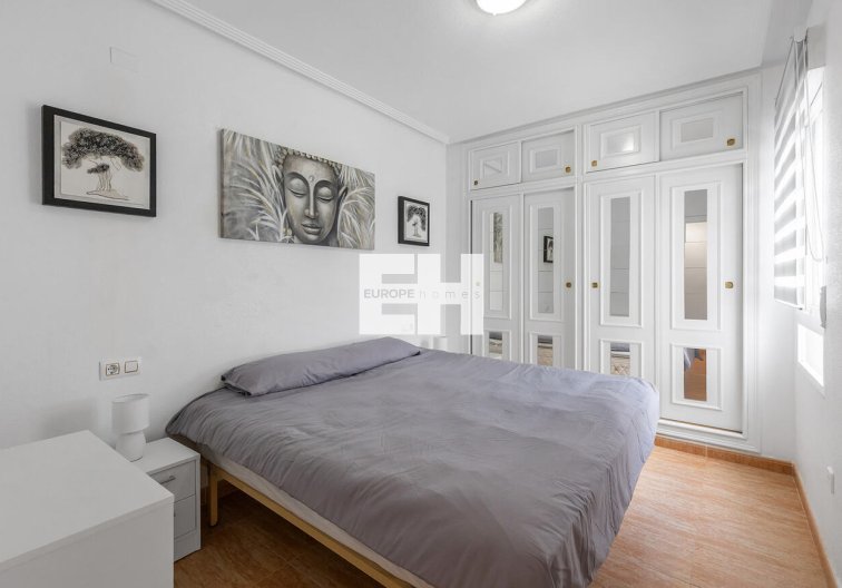 Resale - Apartment - Orihuela Costa - Playa Flamenca