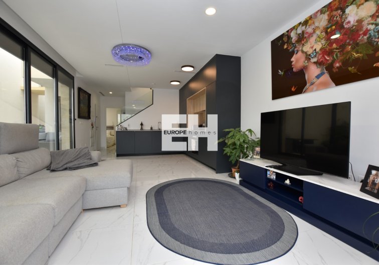 Revente - villa - Los Montesinos - Costa Blanca