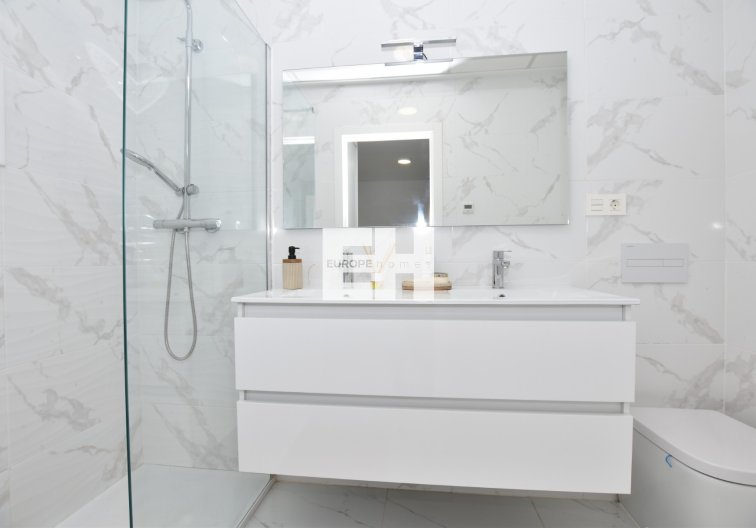 Revente - villa - Los Montesinos - Costa Blanca