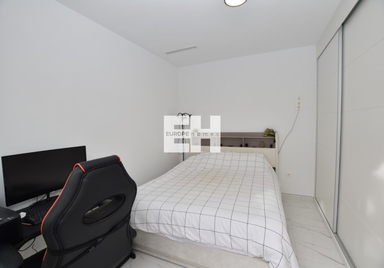 Revente - villa - Los Montesinos - Costa Blanca