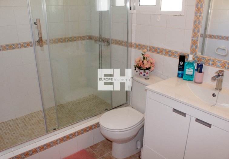 Segunda mano - villa - Torre de la Horadada - Costa Blanca