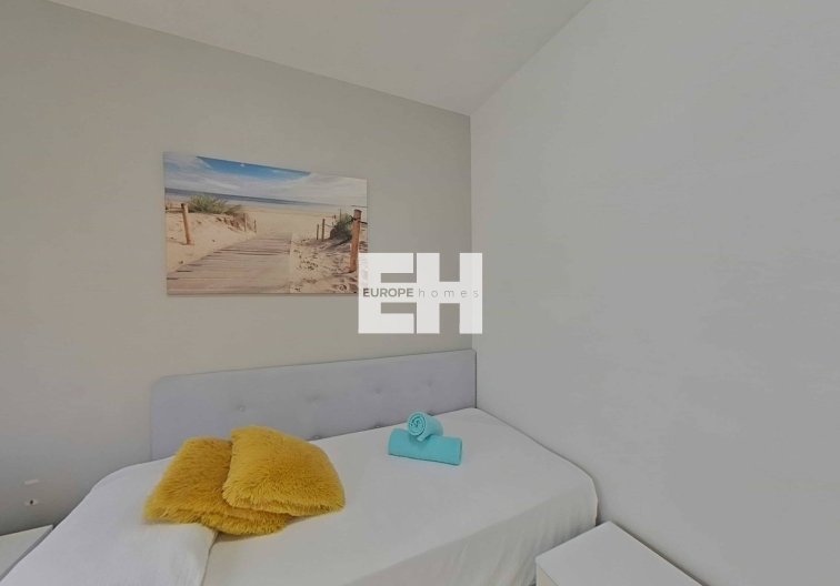 Segunda mano - Apartamento  - Pilar de la Horadada - La Torre De La Horadada