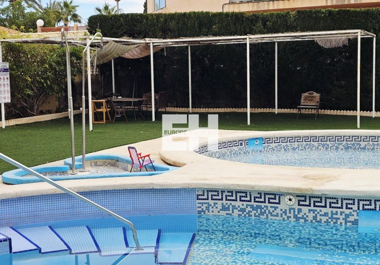 Herverkoop - Appartement - Torrevieja - Nueva Torrevieja