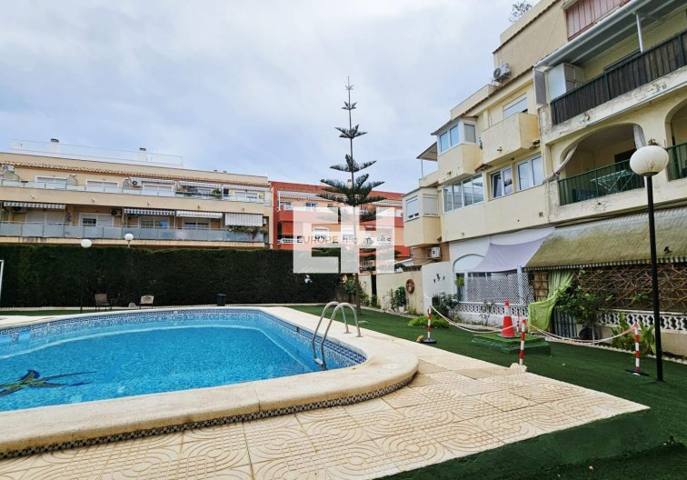 Herverkoop - Appartement - Torrevieja - Nueva Torrevieja
