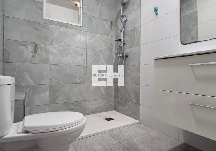 Segunda mano - villa - Torrevieja - Costa Blanca