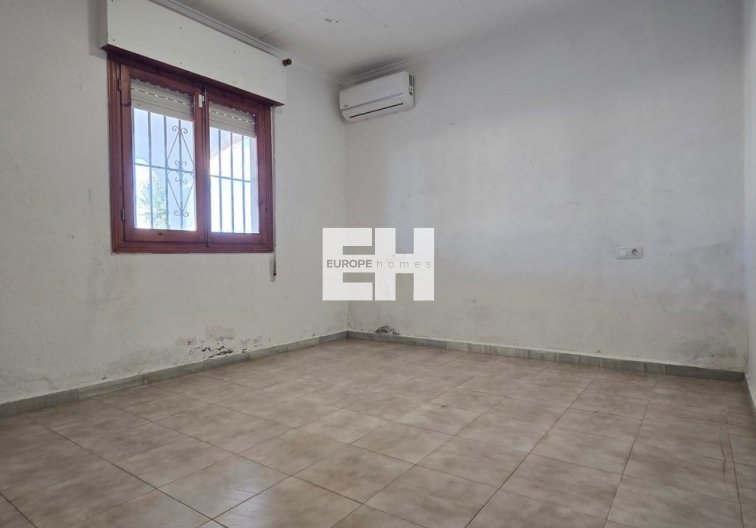 Segunda mano - villa - Torrevieja - Costa Blanca