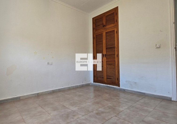 Segunda mano - villa - Torrevieja - Costa Blanca