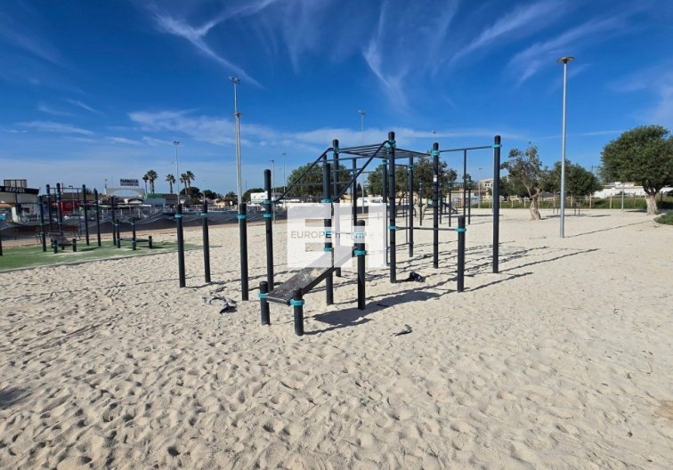 Segunda mano - villa - Torrevieja - Costa Blanca